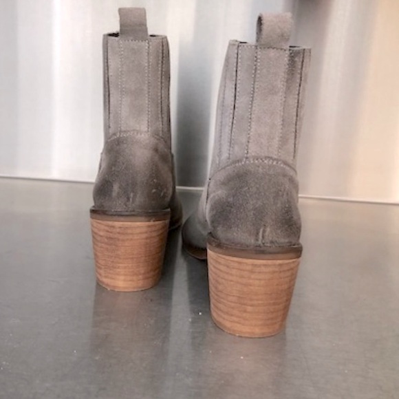 New taupe gray suede peep toe boots from Sundance! - Picture 6 of 8